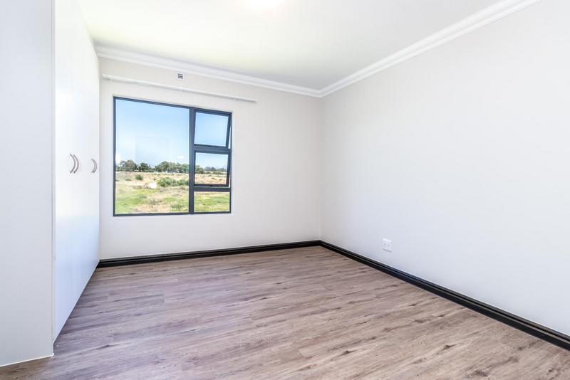 2 Bedroom Property for Sale in Buhrein Western Cape